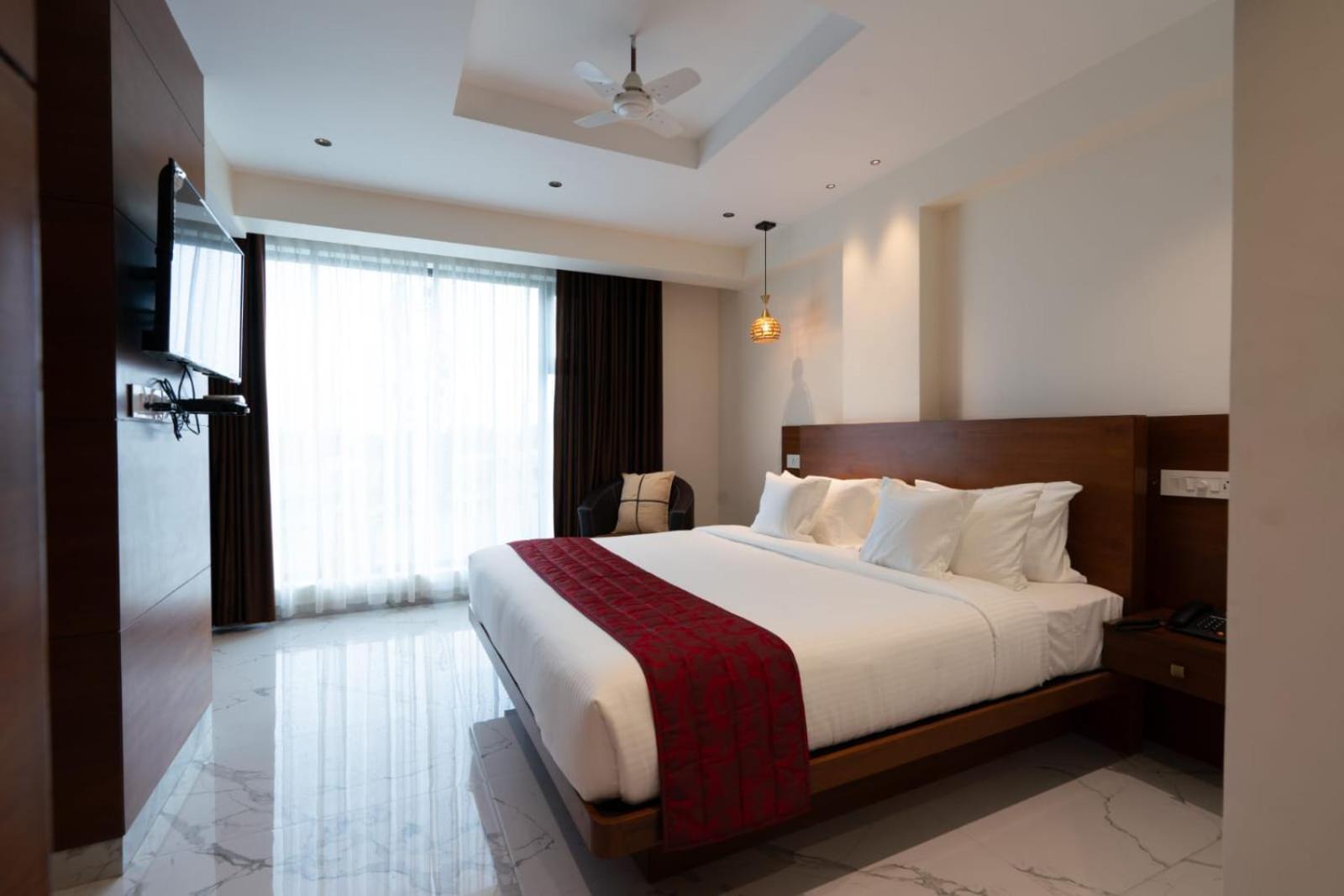 Hotel Vilvah Coimbatore Exterior photo